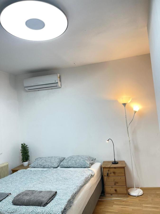Nice Rooftop Hostel فيينا المظهر الخارجي الصورة